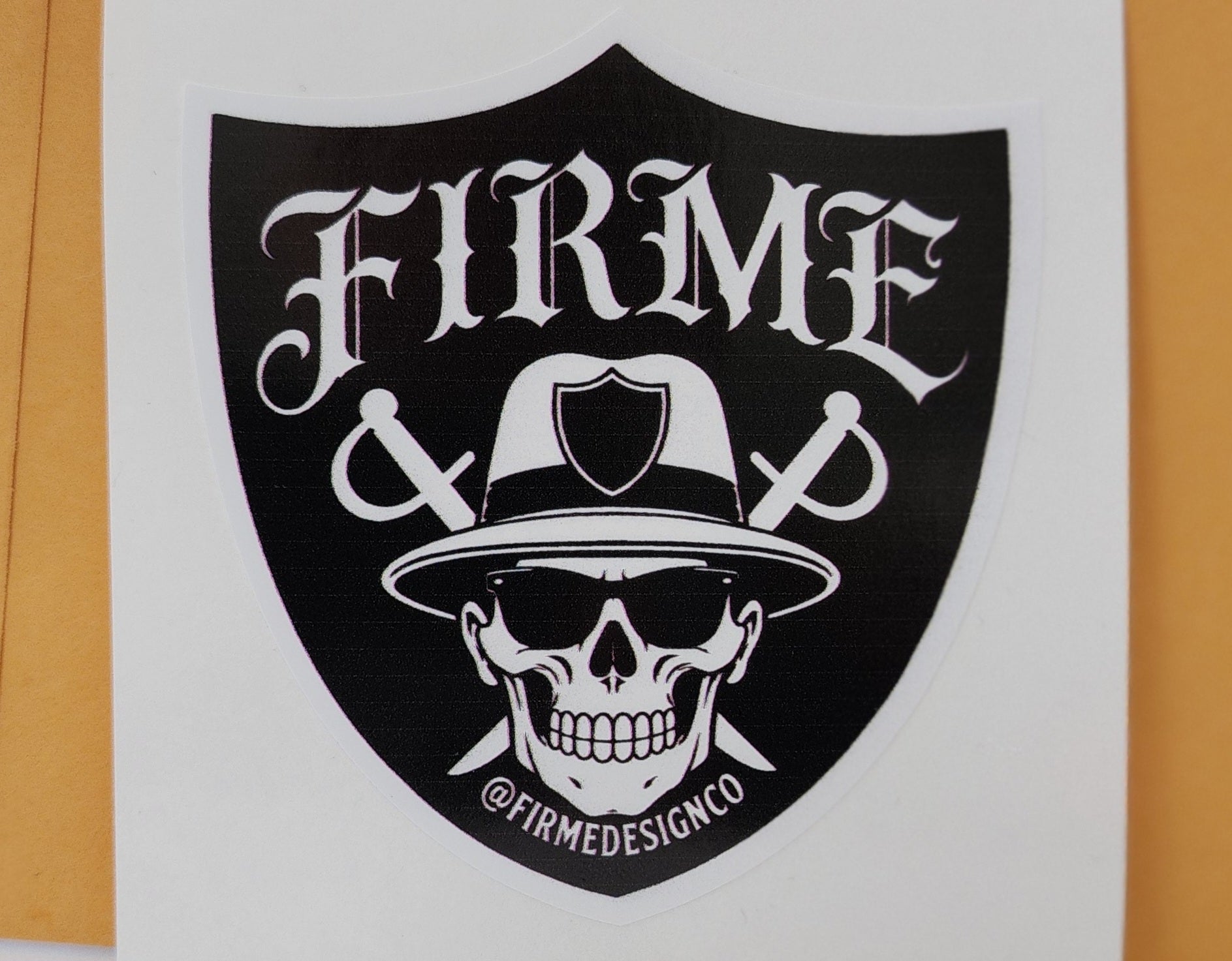 Firme Raider sticker